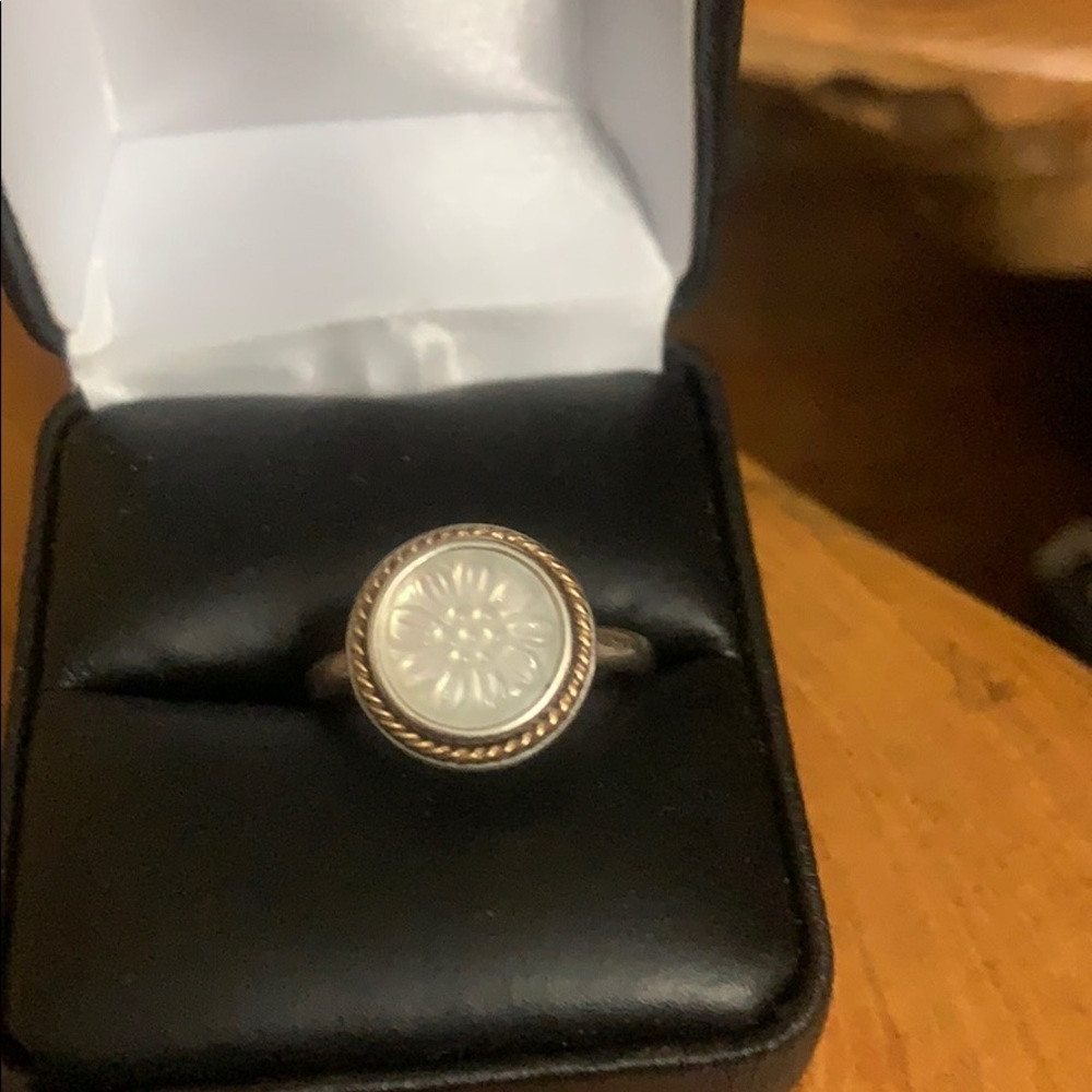 Pandora Ring